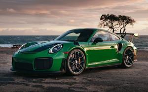 Porsche 911 GT2 RS on HRE Wheels (R101 Lightweight) 2019 года